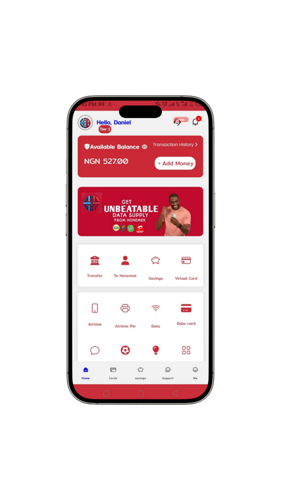 Person using the Honemek app